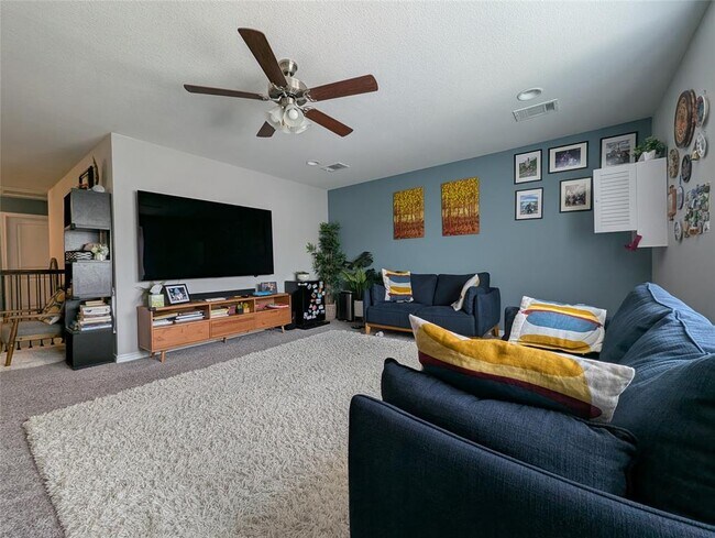 Foto del edificio - 14502 McCoy Lp
