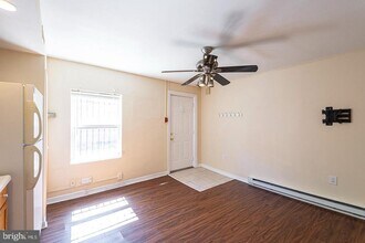 Building Photo - 1635 Passyunk Ave