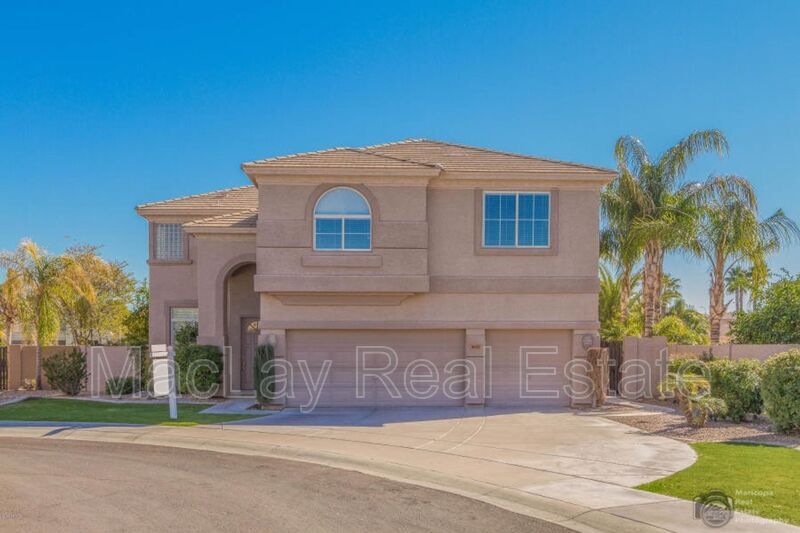 Foto principal - 3661 S Barberry Pl