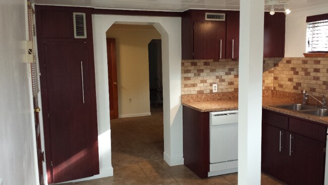 Building Photo - 3251 Sheridan Boulevard