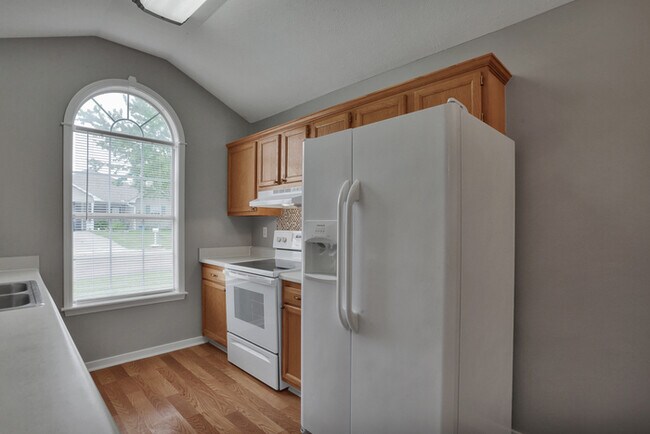 Foto del edificio - 4 Bedroom with Large Yard in Brandon, MS