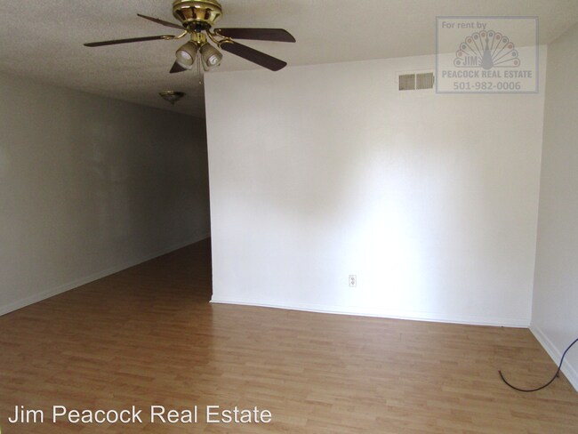 Building Photo - 1603-1605 AR-161