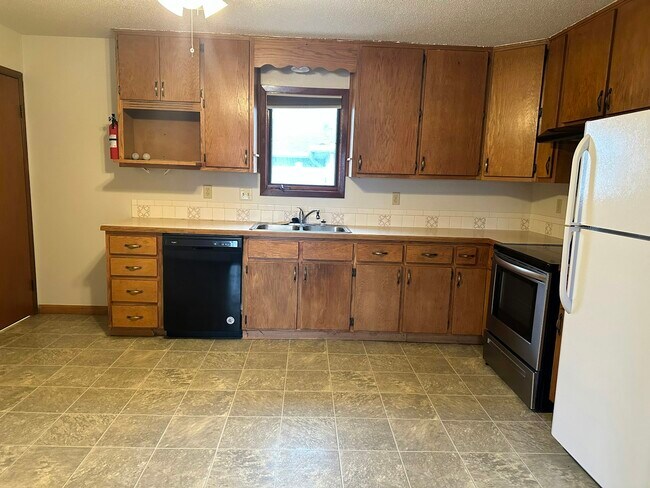 Foto del edificio - 1901 Elm Ave