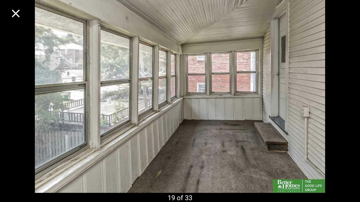 3-Season Porch - 4605 Cass St