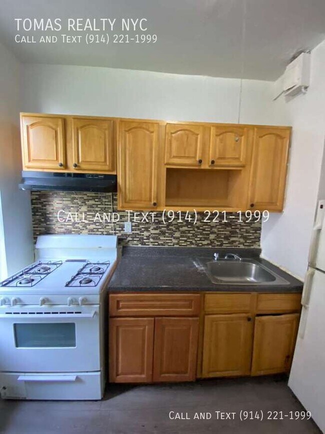 Photo - 1179 Yonkers Ave Apartment