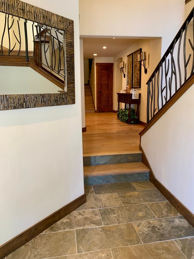 Foto del edificio - 651 Saddlehorn Dr