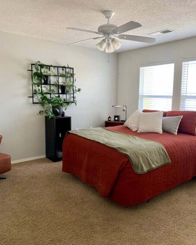 601 Menaul Blvd NE Unit 603, Albuquerque, NM 87107 Condo for Rent in