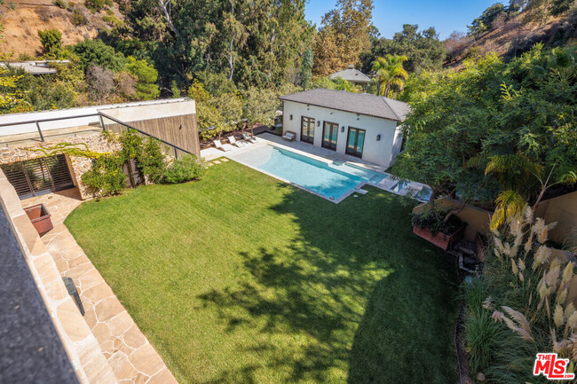 Foto del edificio - 1105 Rivas Canyon Rd