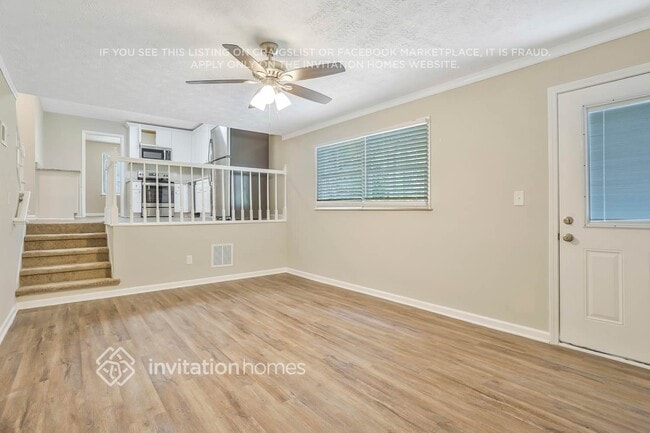 Building Photo - 277 Lancelot Way