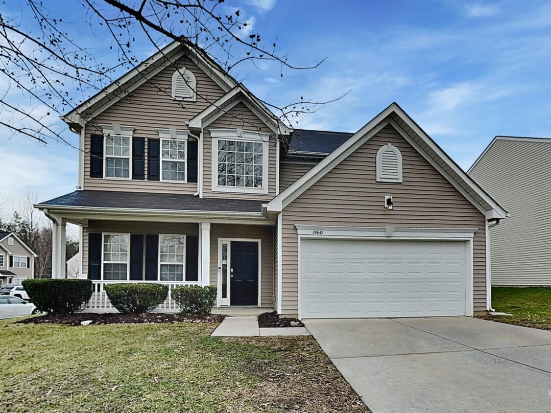 1960 Moss Creek Dr House Rental in Harrisburg, NC