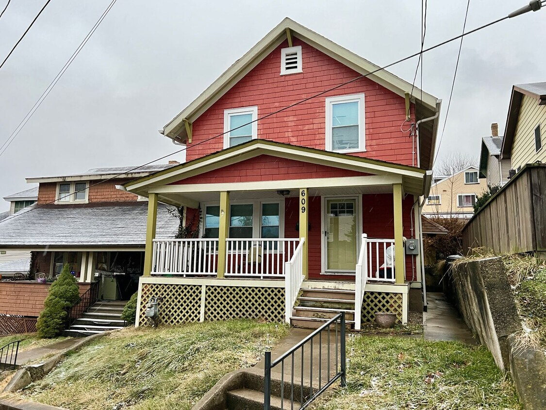 Primary Photo - 609 7th St