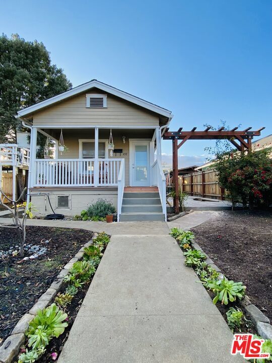 Building Photo - 459 N Bandini St