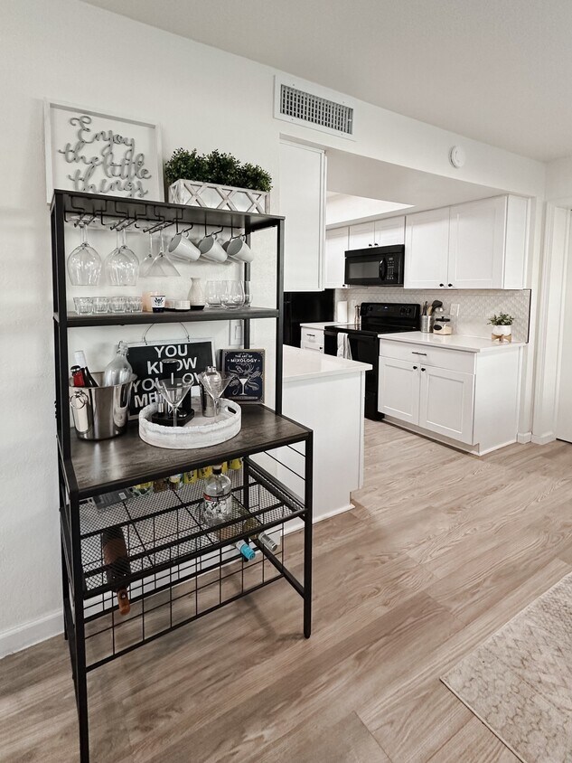 Foto principal - 8532 E Belleview St
