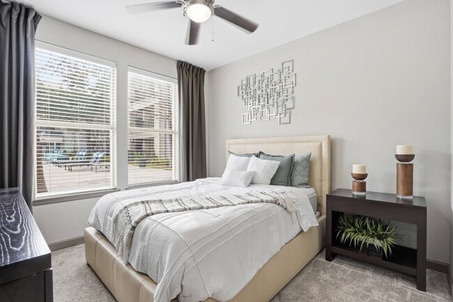 Foto del edificio - Sola Galleria