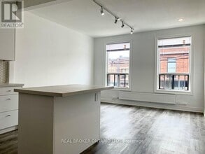 Building Photo - 2199 Gerrard St E