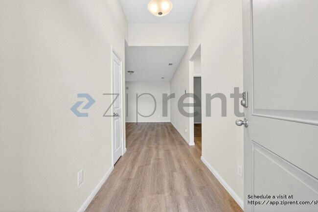 Building Photo - 10116 Clemmons Rd