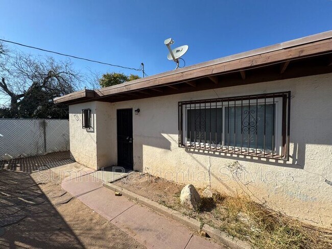 Foto del edificio - 3028 E Alta Vista St