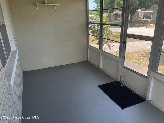 Foto del edificio - 2906 Rollins St