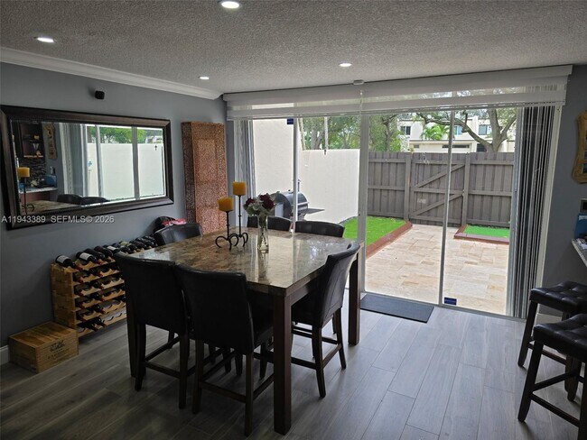 Foto del edificio - 7753 SW 102nd Pl