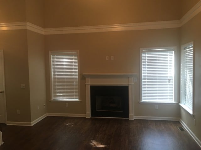 Building Photo - 4405 Moss Spring Drive