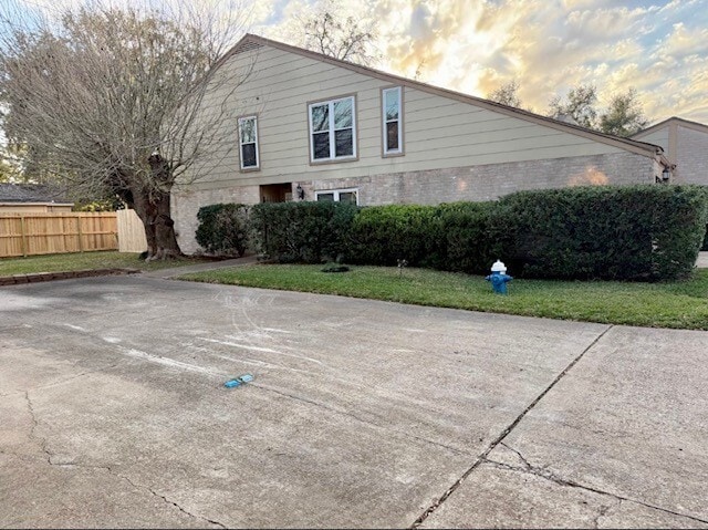 Foto del edificio - 14203 Briarsage Ct