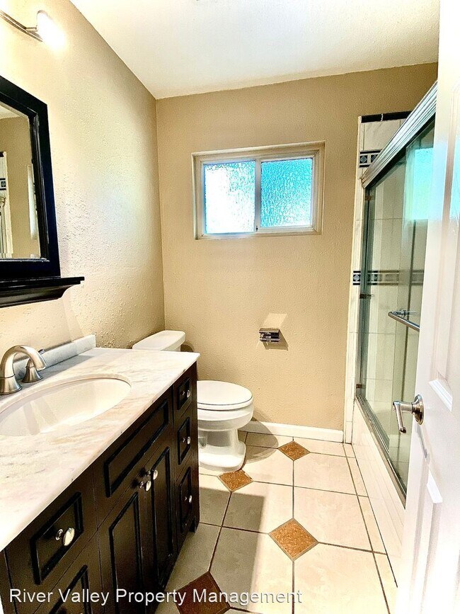 Foto del edificio - 3 br, 2 bath House - 5100 Hemlock Street