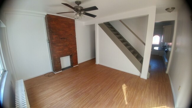 Foto del edificio - Newly Renovated Luxury 2 bedroom on a dead...