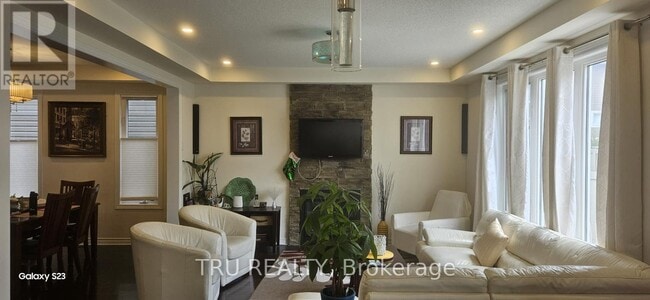Building Photo - 86 Damselfly Way