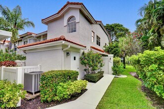Building Photo - 7669 Springwater Pl
