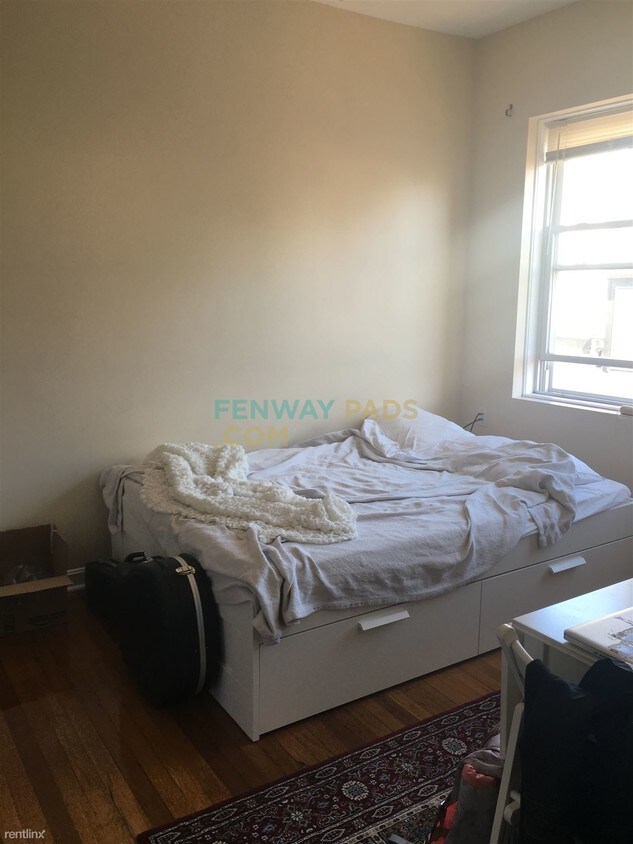 Foto del edificio - 38 Hemenway St