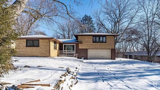 Building Photo - 1520 N Pierson Ave