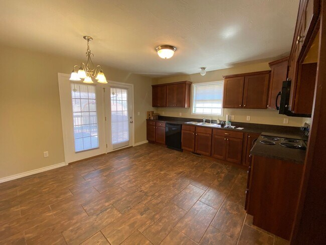 Foto del edificio - Beautiful 3 bedroom Home in Battlefield MO