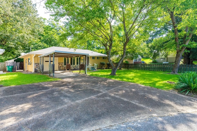 Building Photo - 3607 Whitehead Ave