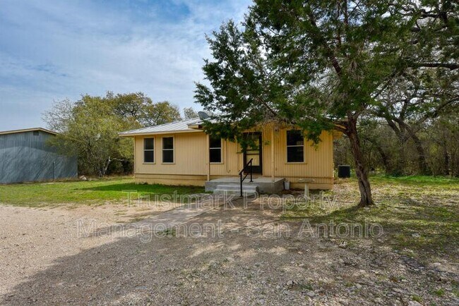 Building Photo - 930 Co Rd 342