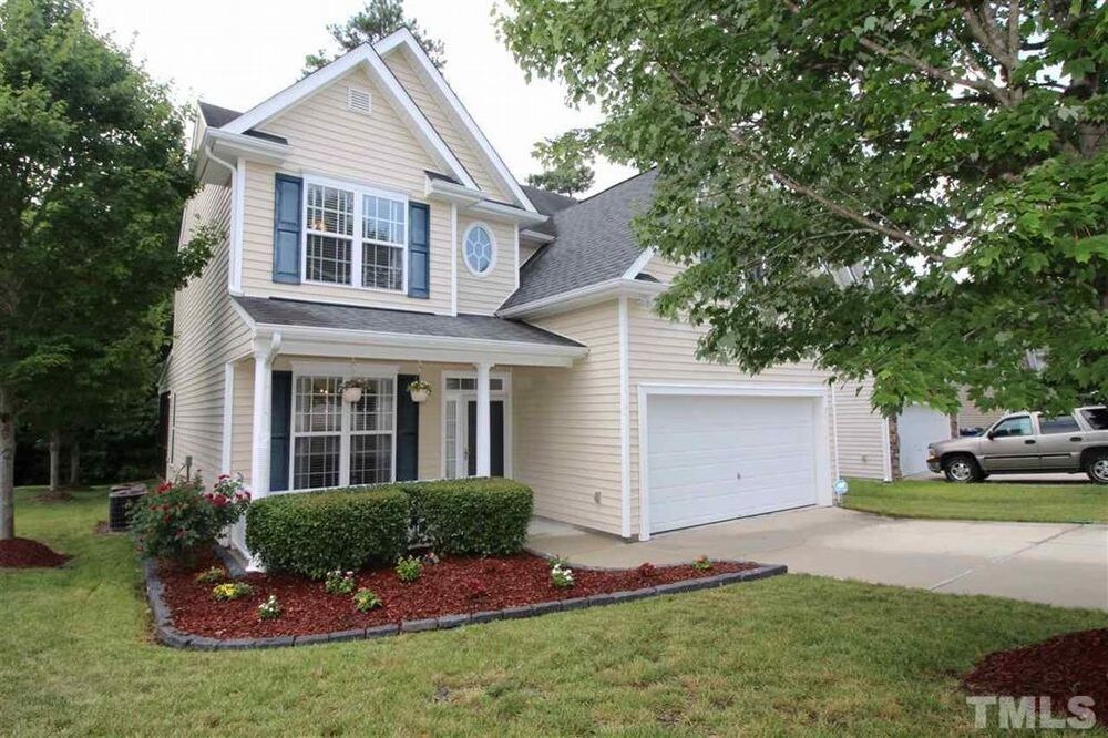 Foto principal - 8003 Marsh Hollow Drive