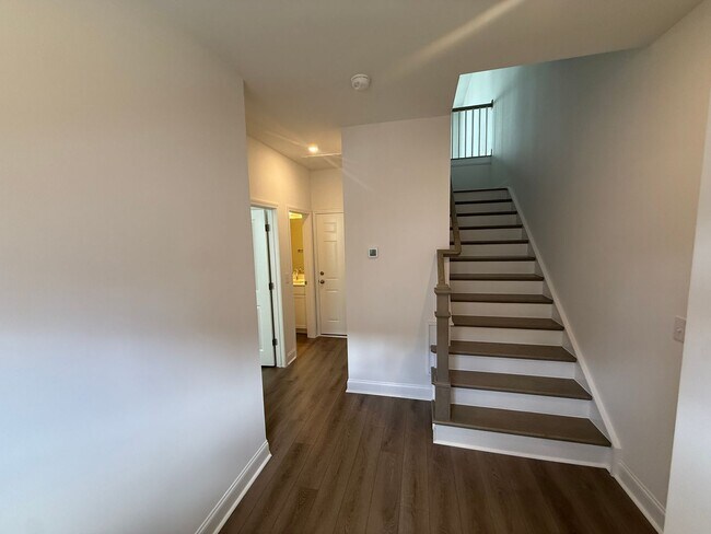 Building Photo - Brand New Townhome in the heart of Ballant...
