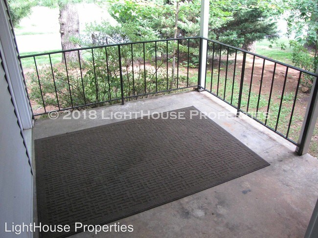 Foto del edificio - 3 br, 1.5 bath House - 103 Holmes Circle