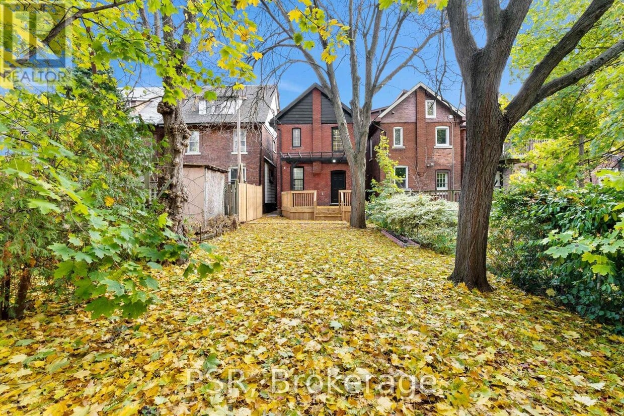 Primary Photo - 200 Sanford Ave S