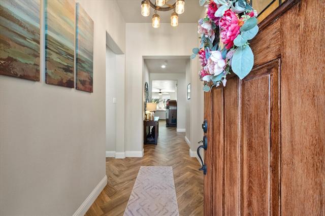 Foto del edificio - 1300 FM 667