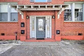 Building Photo - 711 Fargo St