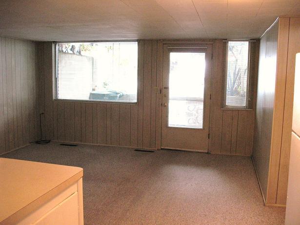 Sala de estar delantera - 718 S Elizabeth St