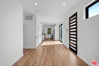 Building Photo - 2646 Westwood Blvd