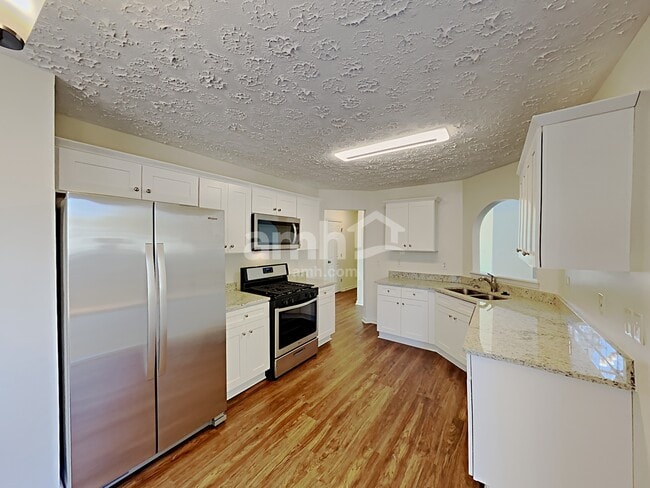 Foto del edificio - 4618 Noah Overlook W