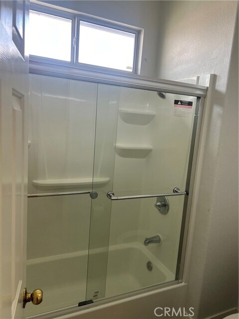 Foto del edificio - 9470 Arbor Ln