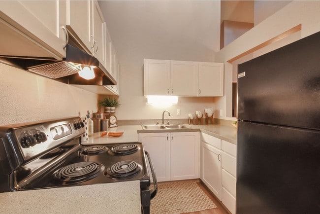 Lakeside Landing Apartments - Tacoma, WA | Apartments.com