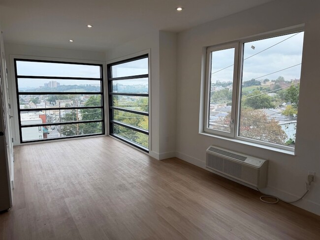 Foto del edificio - 3309 Liberty Ave