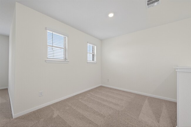 Building Photo - 8110 Shelter Bay Ln