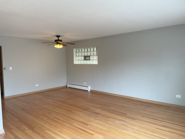 Building Photo - 6408 W Raven St