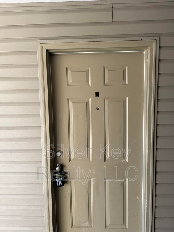Foto del edificio - 236 Willow Creek Drive