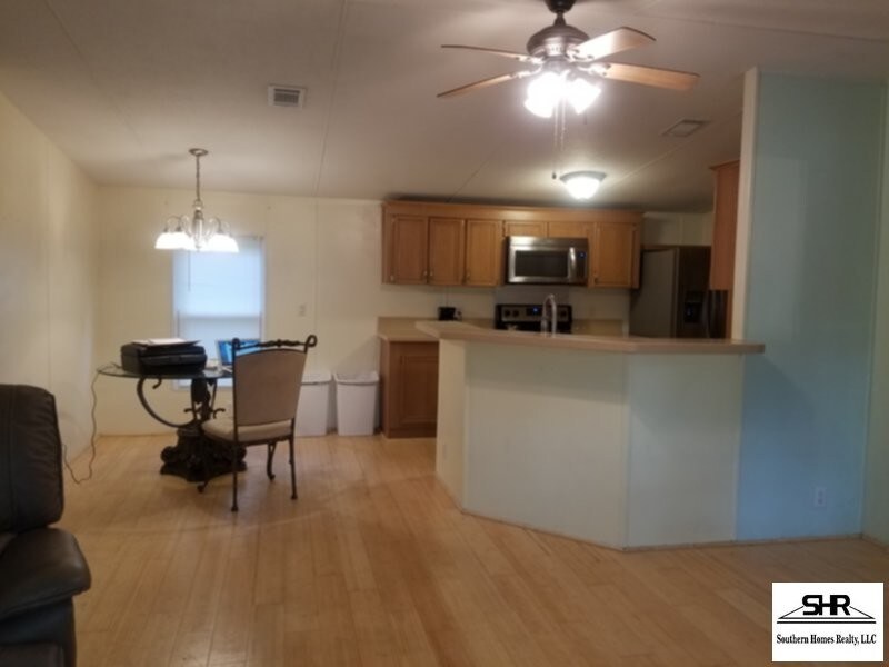 Foto del edificio - 4221 Linda St
